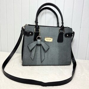 Michael Kors Vintage leather Satchel Crossbody Bag